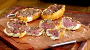 Pão com Linguiça e Queijo